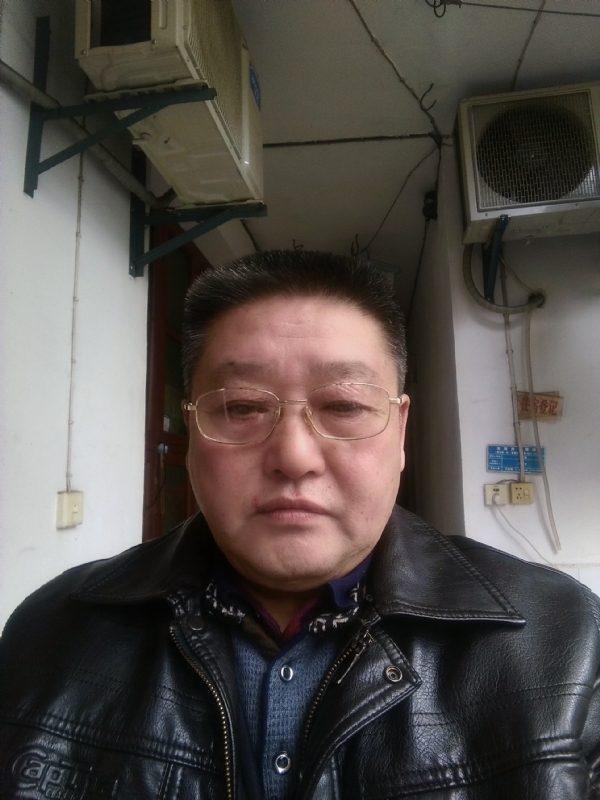 金泰的第一张照片--珠海父母相亲团